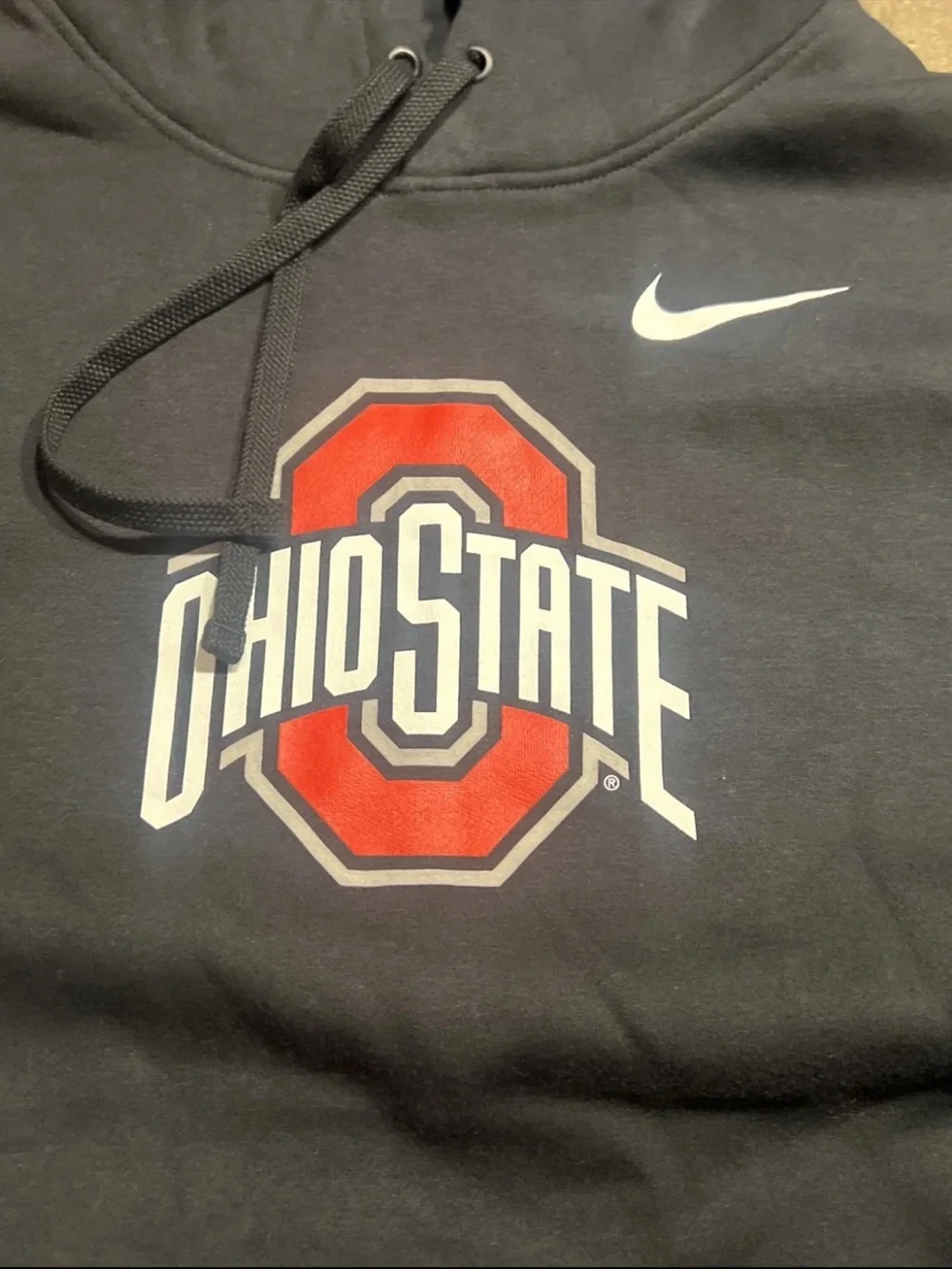 Nike pullover hoodie